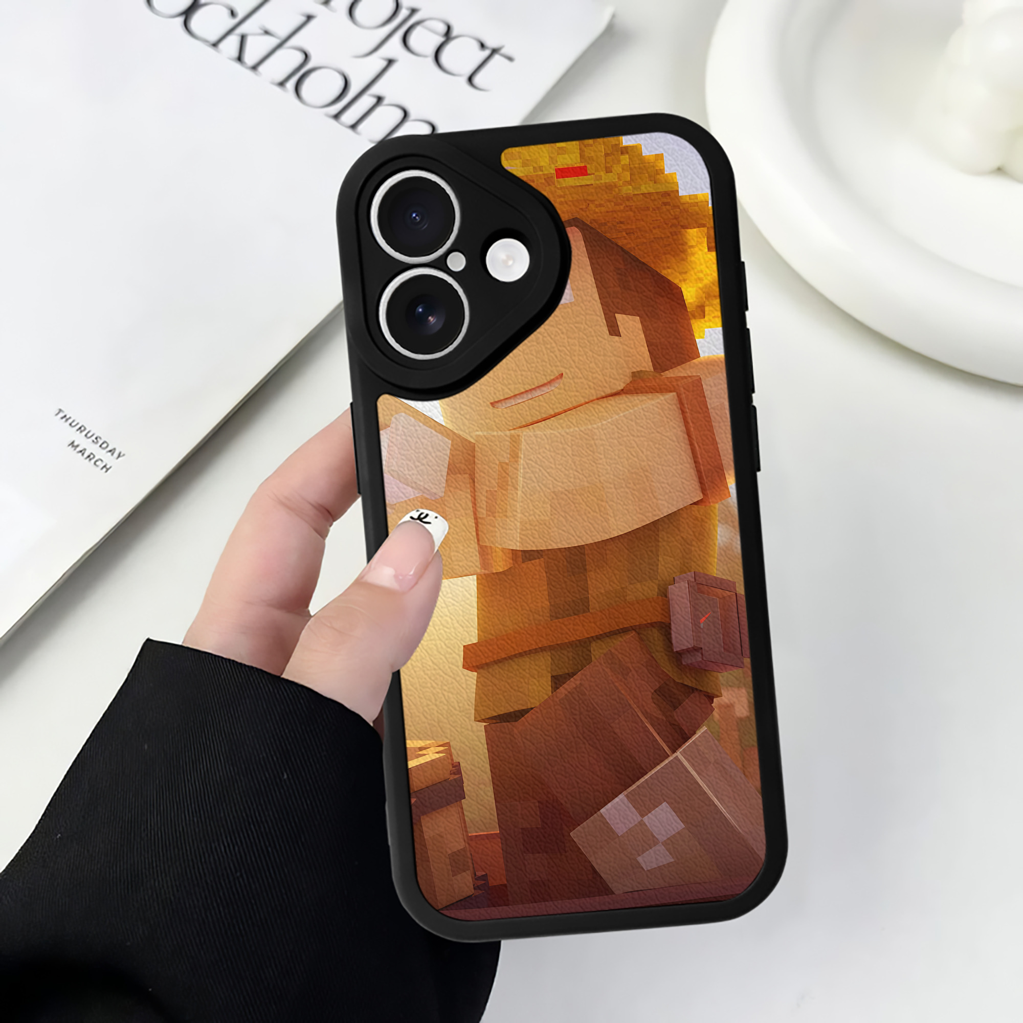 （画像用） マインクラフト ブロックの世界 Minecraft MC Block world 【iPhone 16シリーズ対応】シリコンスマホケース（レザー調） 材質：シリコン